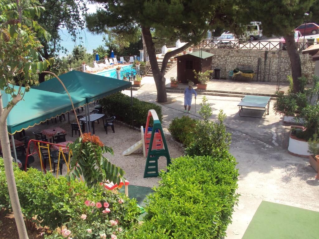 Hotel Piccolo Paradiso Di Роди-Гарганико Экстерьер фото