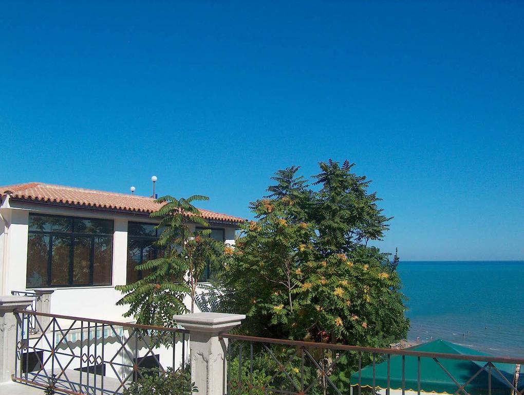 Hotel Piccolo Paradiso Di Роди-Гарганико Экстерьер фото